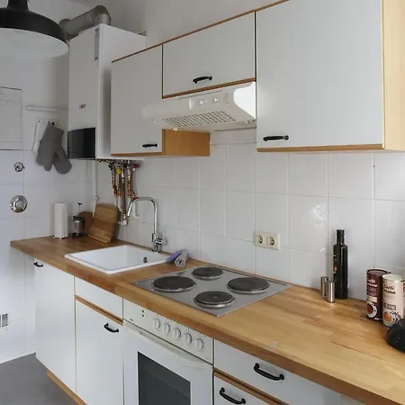 *Schoene 2-Z.-Wohnung Mit Badewanne Und Okerblick* 公寓 *